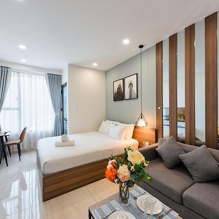 Elysium Cbd Rivergate Apartment - Pool - Free 4G Sim For 3 Nights 호치민 외부 사진