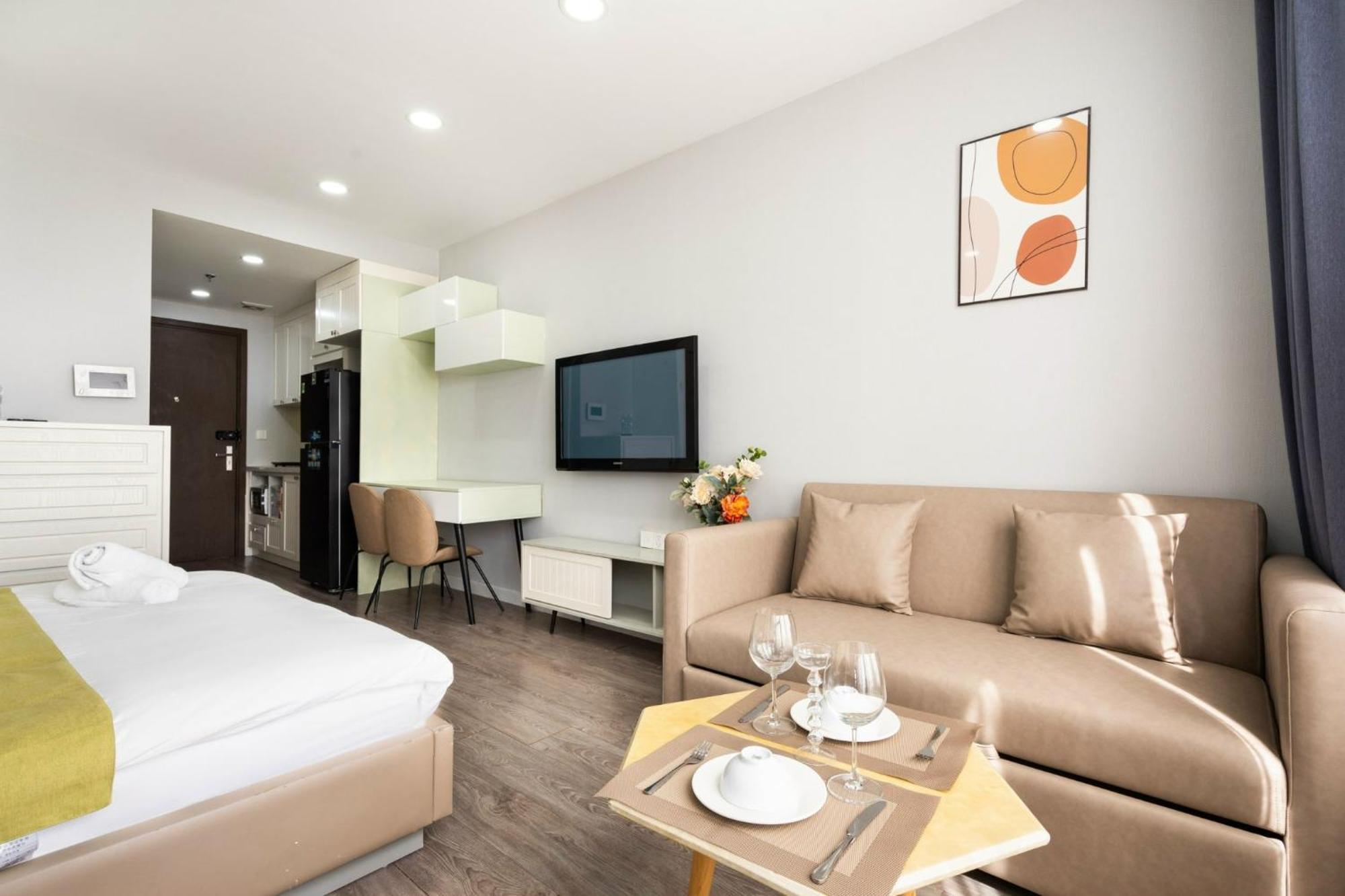 Elysium Cbd Rivergate Apartment - Pool - Free 4G Sim For 3 Nights 호치민 외부 사진