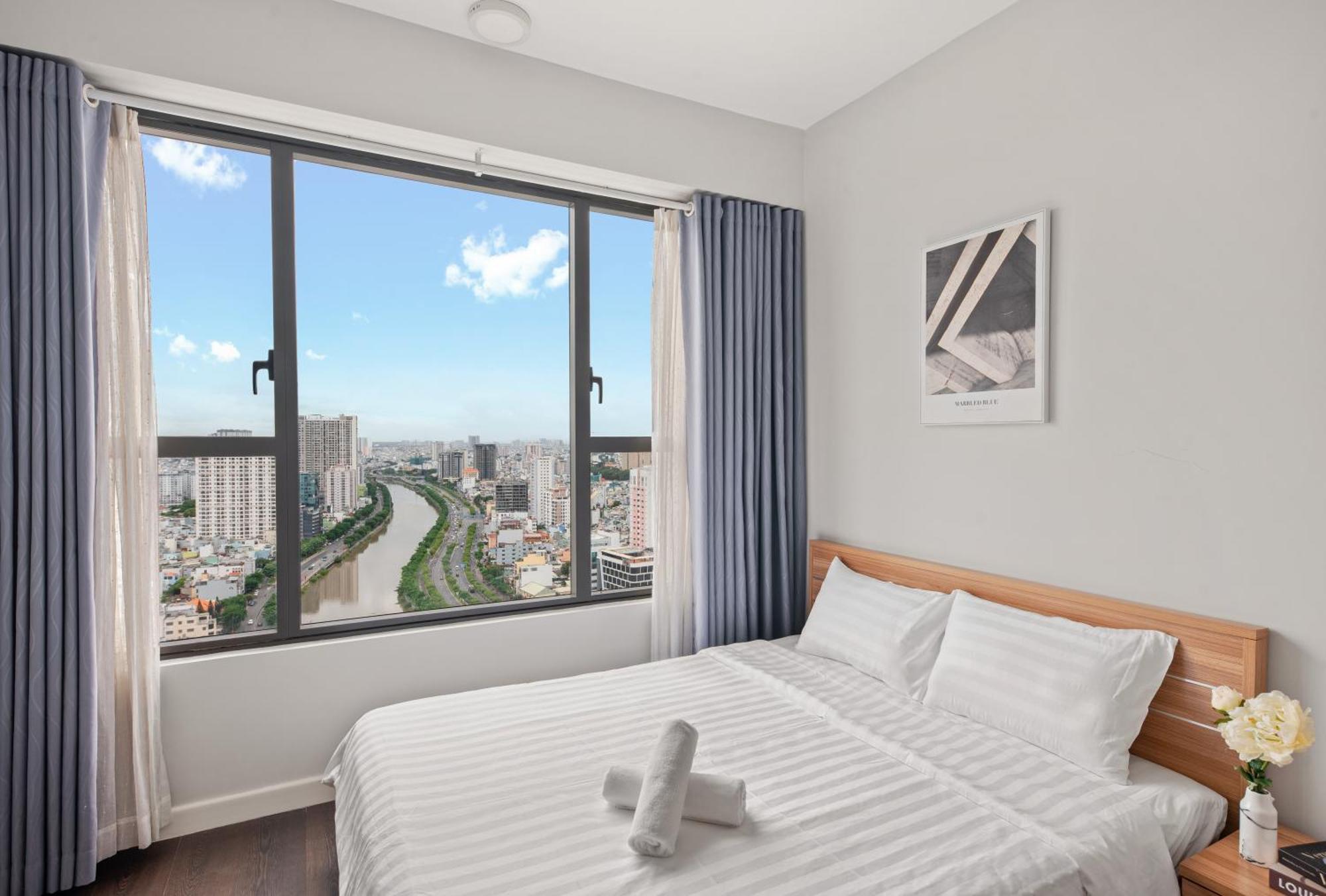 Elysium Cbd Rivergate Apartment - Pool - Free 4G Sim For 3 Nights 호치민 외부 사진